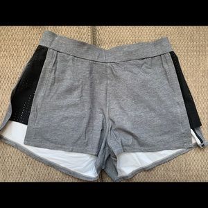 Lululemon shorts - 4” - 8